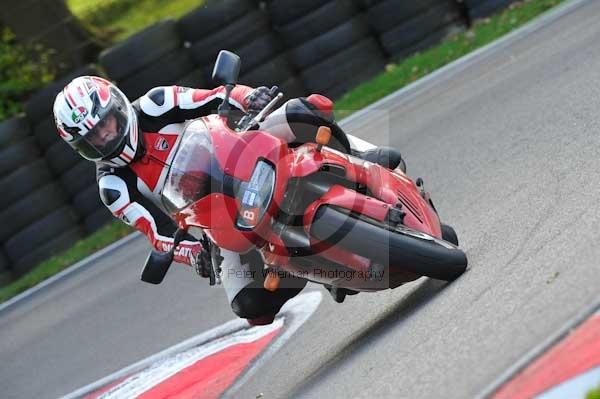 Motorcycle action photographs;Trackday digital images;cadwell;cadwell park photographs;event digital images;eventdigitalimages;hopp rider training;motor racing louth lincolnshire;peter wileman photography;trackday;trackday photos