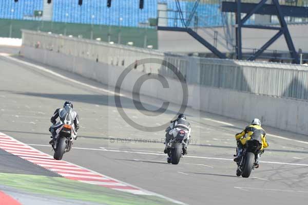 Motorcycle action photographs;Silverstone circuit;Silverstone photographs;Trackday digital images;event digital images;eventdigitalimages;no limits trackday;peter wileman photography;rockingham towcester northamptonshire;trackday;trackday photos