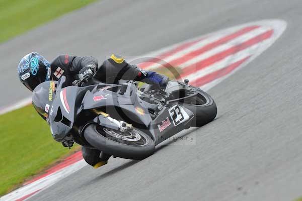 Motorcycle action photographs;Silverstone circuit;Silverstone photographs;Trackday digital images;event digital images;eventdigitalimages;no limits trackday;peter wileman photography;rockingham towcester northamptonshire;trackday;trackday photos