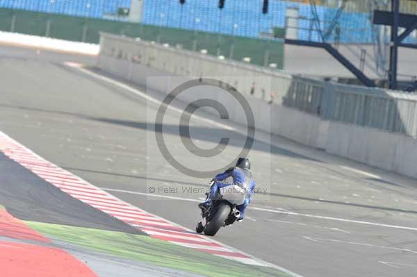 Motorcycle action photographs;Silverstone circuit;Silverstone photographs;Trackday digital images;event digital images;eventdigitalimages;no limits trackday;peter wileman photography;rockingham towcester northamptonshire;trackday;trackday photos