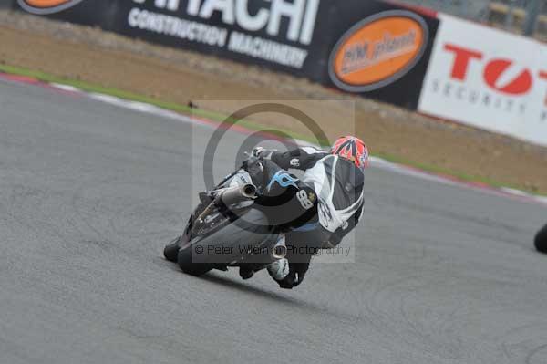 Motorcycle action photographs;Silverstone circuit;Silverstone photographs;Trackday digital images;event digital images;eventdigitalimages;no limits trackday;peter wileman photography;rockingham towcester northamptonshire;trackday;trackday photos