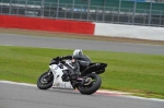 Motorcycle-action-photographs;Silverstone-circuit;Silverstone-photographs;Trackday-digital-images;event-digital-images;eventdigitalimages;no-limits-trackday;peter-wileman-photography;rockingham-towcester-northamptonshire;trackday;trackday-photos