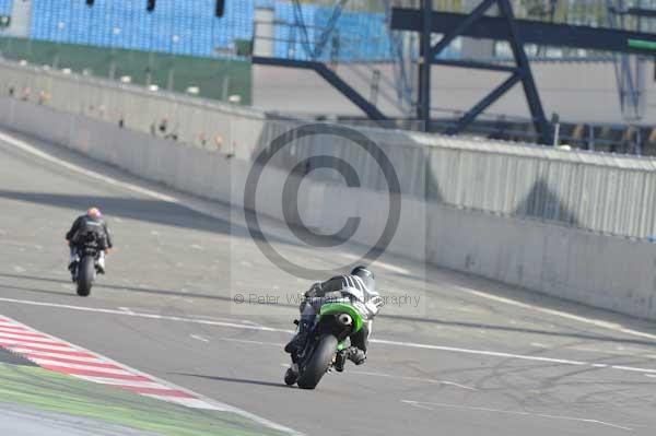 Motorcycle action photographs;Silverstone circuit;Silverstone photographs;Trackday digital images;event digital images;eventdigitalimages;no limits trackday;peter wileman photography;rockingham towcester northamptonshire;trackday;trackday photos