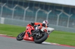 Motorcycle-action-photographs;Silverstone-circuit;Silverstone-photographs;Trackday-digital-images;event-digital-images;eventdigitalimages;no-limits-trackday;peter-wileman-photography;rockingham-towcester-northamptonshire;trackday;trackday-photos