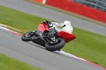 Motorcycle-action-photographs;Silverstone-circuit;Silverstone-photographs;Trackday-digital-images;event-digital-images;eventdigitalimages;no-limits-trackday;peter-wileman-photography;rockingham-towcester-northamptonshire;trackday;trackday-photos