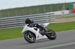 Motorcycle-action-photographs;Silverstone-circuit;Silverstone-photographs;Trackday-digital-images;event-digital-images;eventdigitalimages;no-limits-trackday;peter-wileman-photography;rockingham-towcester-northamptonshire;trackday;trackday-photos