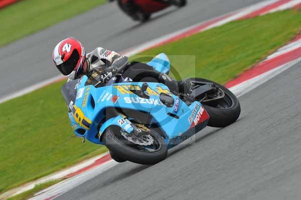 Motorcycle action photographs;Silverstone circuit;Silverstone photographs;Trackday digital images;event digital images;eventdigitalimages;no limits trackday;peter wileman photography;rockingham towcester northamptonshire;trackday;trackday photos