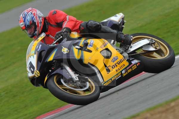 Motorcycle action photographs;Silverstone circuit;Silverstone photographs;Trackday digital images;event digital images;eventdigitalimages;no limits trackday;peter wileman photography;rockingham towcester northamptonshire;trackday;trackday photos