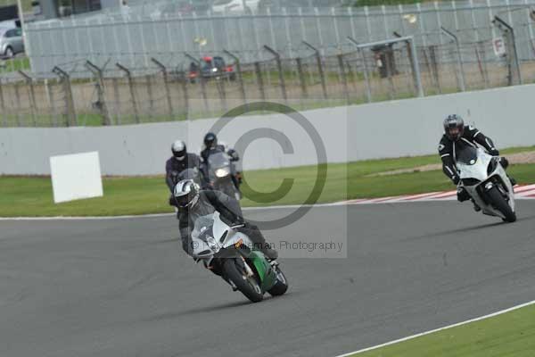 Motorcycle action photographs;Silverstone circuit;Silverstone photographs;Trackday digital images;event digital images;eventdigitalimages;no limits trackday;peter wileman photography;rockingham towcester northamptonshire;trackday;trackday photos