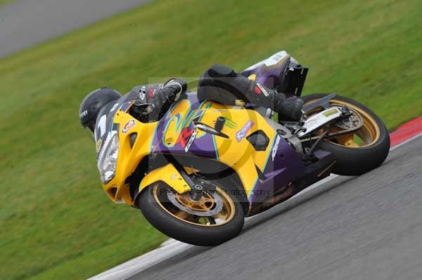 Motorcycle action photographs;Silverstone circuit;Silverstone photographs;Trackday digital images;event digital images;eventdigitalimages;no limits trackday;peter wileman photography;rockingham towcester northamptonshire;trackday;trackday photos