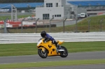 Motorcycle-action-photographs;Silverstone-circuit;Silverstone-photographs;Trackday-digital-images;event-digital-images;eventdigitalimages;no-limits-trackday;peter-wileman-photography;rockingham-towcester-northamptonshire;trackday;trackday-photos