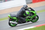 Motorcycle-action-photographs;Silverstone-circuit;Silverstone-photographs;Trackday-digital-images;event-digital-images;eventdigitalimages;no-limits-trackday;peter-wileman-photography;rockingham-towcester-northamptonshire;trackday;trackday-photos