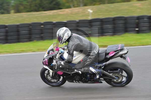 Mallory park Leicestershire;Mallory park photographs;Motorcycle action photographs;Trackday digital images;event digital images;eventdigitalimages;mallory park;no limits trackday;peter wileman photography;trackday;trackday photos