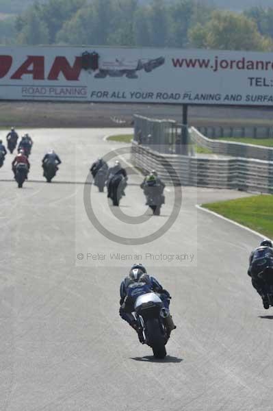 Mallory park Leicestershire;Mallory park photographs;Motorcycle action photographs;Trackday digital images;event digital images;eventdigitalimages;mallory park;no limits trackday;peter wileman photography;trackday;trackday photos