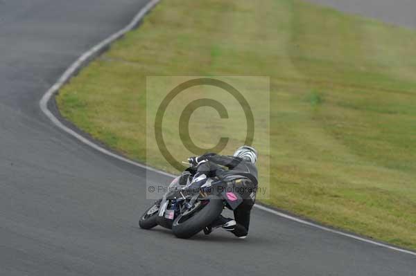 Mallory park Leicestershire;Mallory park photographs;Motorcycle action photographs;Trackday digital images;event digital images;eventdigitalimages;mallory park;no limits trackday;peter wileman photography;trackday;trackday photos