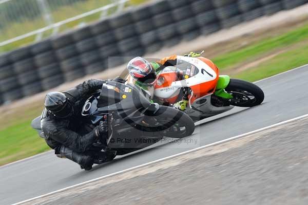 Mallory park Leicestershire;Mallory park photographs;Motorcycle action photographs;Trackday digital images;event digital images;eventdigitalimages;mallory park;no limits trackday;peter wileman photography;trackday;trackday photos