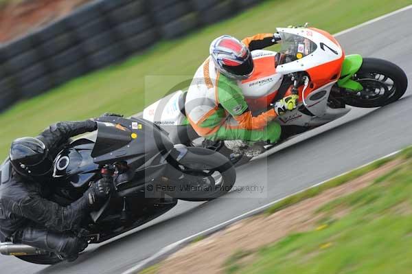 Mallory park Leicestershire;Mallory park photographs;Motorcycle action photographs;Trackday digital images;event digital images;eventdigitalimages;mallory park;no limits trackday;peter wileman photography;trackday;trackday photos