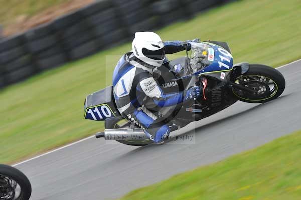 Mallory park Leicestershire;Mallory park photographs;Motorcycle action photographs;Trackday digital images;event digital images;eventdigitalimages;mallory park;no limits trackday;peter wileman photography;trackday;trackday photos