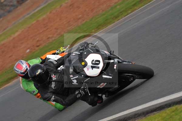 Mallory park Leicestershire;Mallory park photographs;Motorcycle action photographs;Trackday digital images;event digital images;eventdigitalimages;mallory park;no limits trackday;peter wileman photography;trackday;trackday photos