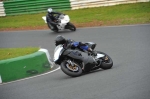 Mallory-park-Leicestershire;Mallory-park-photographs;Motorcycle-action-photographs;Trackday-digital-images;event-digital-images;eventdigitalimages;mallory-park;no-limits-trackday;peter-wileman-photography;trackday;trackday-photos