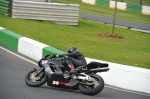 Mallory-park-Leicestershire;Mallory-park-photographs;Motorcycle-action-photographs;Trackday-digital-images;event-digital-images;eventdigitalimages;mallory-park;no-limits-trackday;peter-wileman-photography;trackday;trackday-photos