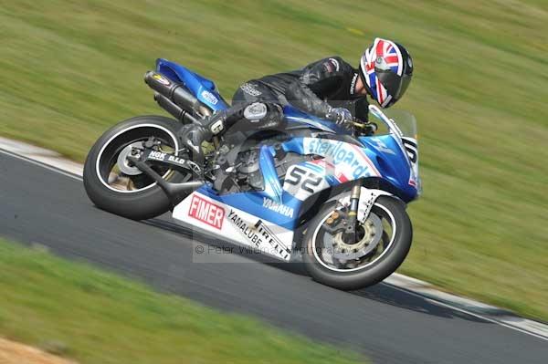 Mallory park Leicestershire;Mallory park photographs;Motorcycle action photographs;Trackday digital images;event digital images;eventdigitalimages;mallory park;no limits trackday;peter wileman photography;trackday;trackday photos