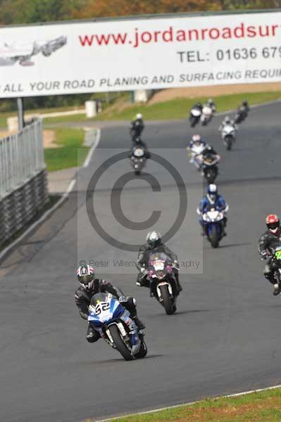 Mallory park Leicestershire;Mallory park photographs;Motorcycle action photographs;Trackday digital images;event digital images;eventdigitalimages;mallory park;no limits trackday;peter wileman photography;trackday;trackday photos