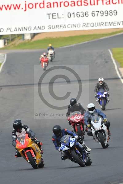 Mallory park Leicestershire;Mallory park photographs;Motorcycle action photographs;Trackday digital images;event digital images;eventdigitalimages;mallory park;no limits trackday;peter wileman photography;trackday;trackday photos