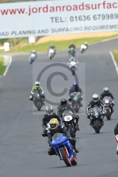 Mallory park Leicestershire;Mallory park photographs;Motorcycle action photographs;Trackday digital images;event digital images;eventdigitalimages;mallory park;no limits trackday;peter wileman photography;trackday;trackday photos