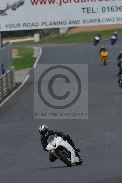 Mallory park Leicestershire;Mallory park photographs;Motorcycle action photographs;Trackday digital images;event digital images;eventdigitalimages;mallory park;no limits trackday;peter wileman photography;trackday;trackday photos