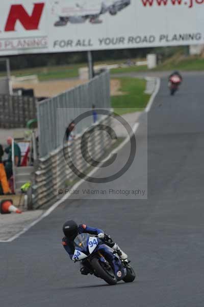 Mallory park Leicestershire;Mallory park photographs;Motorcycle action photographs;Trackday digital images;event digital images;eventdigitalimages;mallory park;no limits trackday;peter wileman photography;trackday;trackday photos