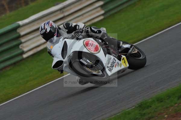 Mallory park Leicestershire;Mallory park photographs;Motorcycle action photographs;Trackday digital images;event digital images;eventdigitalimages;mallory park;no limits trackday;peter wileman photography;trackday;trackday photos