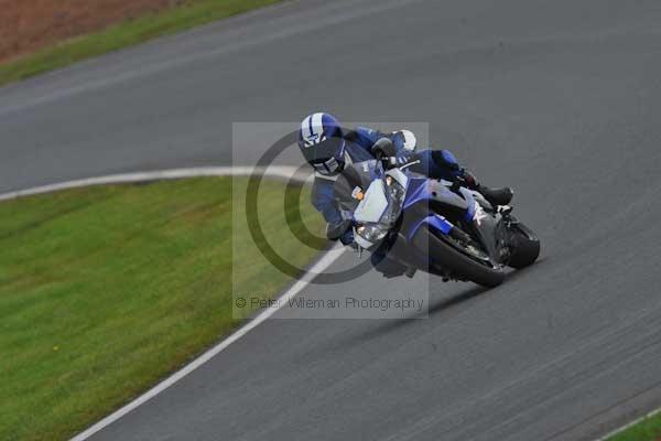 Mallory park Leicestershire;Mallory park photographs;Motorcycle action photographs;Trackday digital images;event digital images;eventdigitalimages;mallory park;no limits trackday;peter wileman photography;trackday;trackday photos