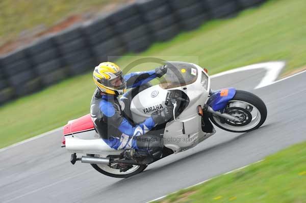 Mallory park Leicestershire;Mallory park photographs;Motorcycle action photographs;Trackday digital images;event digital images;eventdigitalimages;mallory park;no limits trackday;peter wileman photography;trackday;trackday photos