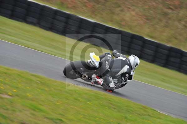 Mallory park Leicestershire;Mallory park photographs;Motorcycle action photographs;Trackday digital images;event digital images;eventdigitalimages;mallory park;no limits trackday;peter wileman photography;trackday;trackday photos