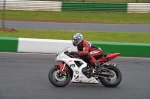 Mallory-park-Leicestershire;Mallory-park-photographs;Motorcycle-action-photographs;Trackday-digital-images;event-digital-images;eventdigitalimages;mallory-park;no-limits-trackday;peter-wileman-photography;trackday;trackday-photos