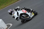 Mallory-park-Leicestershire;Mallory-park-photographs;Motorcycle-action-photographs;Trackday-digital-images;event-digital-images;eventdigitalimages;mallory-park;no-limits-trackday;peter-wileman-photography;trackday;trackday-photos