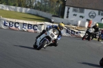 Mallory-park-Leicestershire;Mallory-park-photographs;Motorcycle-action-photographs;Trackday-digital-images;event-digital-images;eventdigitalimages;mallory-park;no-limits-trackday;peter-wileman-photography;trackday;trackday-photos