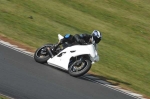 Mallory-park-Leicestershire;Mallory-park-photographs;Motorcycle-action-photographs;Trackday-digital-images;event-digital-images;eventdigitalimages;mallory-park;no-limits-trackday;peter-wileman-photography;trackday;trackday-photos