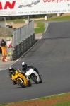 Mallory-park-Leicestershire;Mallory-park-photographs;Motorcycle-action-photographs;Trackday-digital-images;event-digital-images;eventdigitalimages;mallory-park;no-limits-trackday;peter-wileman-photography;trackday;trackday-photos