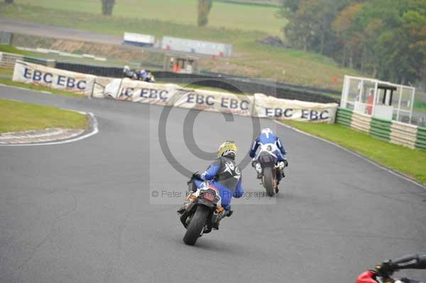 Mallory park Leicestershire;Mallory park photographs;Motorcycle action photographs;Trackday digital images;event digital images;eventdigitalimages;mallory park;no limits trackday;peter wileman photography;trackday;trackday photos