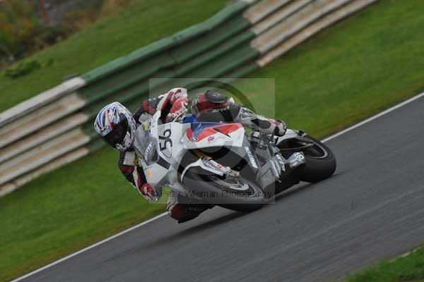 Mallory park Leicestershire;Mallory park photographs;Motorcycle action photographs;Trackday digital images;event digital images;eventdigitalimages;mallory park;no limits trackday;peter wileman photography;trackday;trackday photos