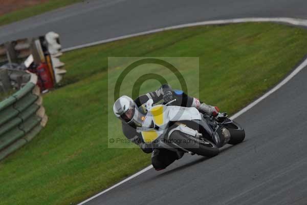 Mallory park Leicestershire;Mallory park photographs;Motorcycle action photographs;Trackday digital images;event digital images;eventdigitalimages;mallory park;no limits trackday;peter wileman photography;trackday;trackday photos