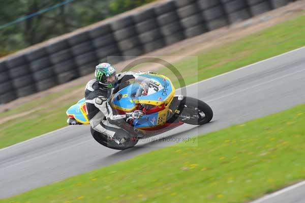 Mallory park Leicestershire;Mallory park photographs;Motorcycle action photographs;Trackday digital images;event digital images;eventdigitalimages;mallory park;no limits trackday;peter wileman photography;trackday;trackday photos