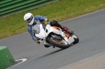 Mallory-park-Leicestershire;Mallory-park-photographs;Motorcycle-action-photographs;Trackday-digital-images;event-digital-images;eventdigitalimages;mallory-park;no-limits-trackday;peter-wileman-photography;trackday;trackday-photos