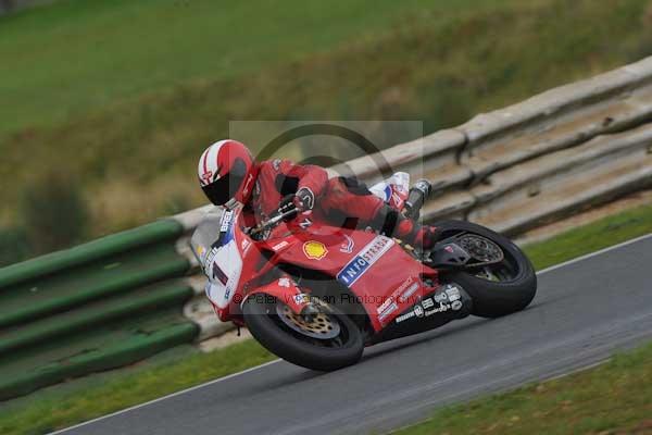 Mallory park Leicestershire;Mallory park photographs;Motorcycle action photographs;Trackday digital images;event digital images;eventdigitalimages;mallory park;no limits trackday;peter wileman photography;trackday;trackday photos