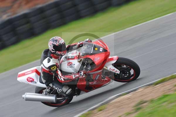 Mallory park Leicestershire;Mallory park photographs;Motorcycle action photographs;Trackday digital images;event digital images;eventdigitalimages;mallory park;no limits trackday;peter wileman photography;trackday;trackday photos