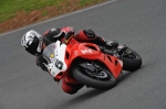 Mallory-park-Leicestershire;Mallory-park-photographs;Motorcycle-action-photographs;Trackday-digital-images;event-digital-images;eventdigitalimages;mallory-park;no-limits-trackday;peter-wileman-photography;trackday;trackday-photos