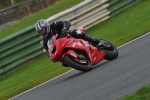 Mallory-park-Leicestershire;Mallory-park-photographs;Motorcycle-action-photographs;Trackday-digital-images;event-digital-images;eventdigitalimages;mallory-park;no-limits-trackday;peter-wileman-photography;trackday;trackday-photos