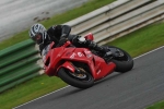 Mallory-park-Leicestershire;Mallory-park-photographs;Motorcycle-action-photographs;Trackday-digital-images;event-digital-images;eventdigitalimages;mallory-park;no-limits-trackday;peter-wileman-photography;trackday;trackday-photos